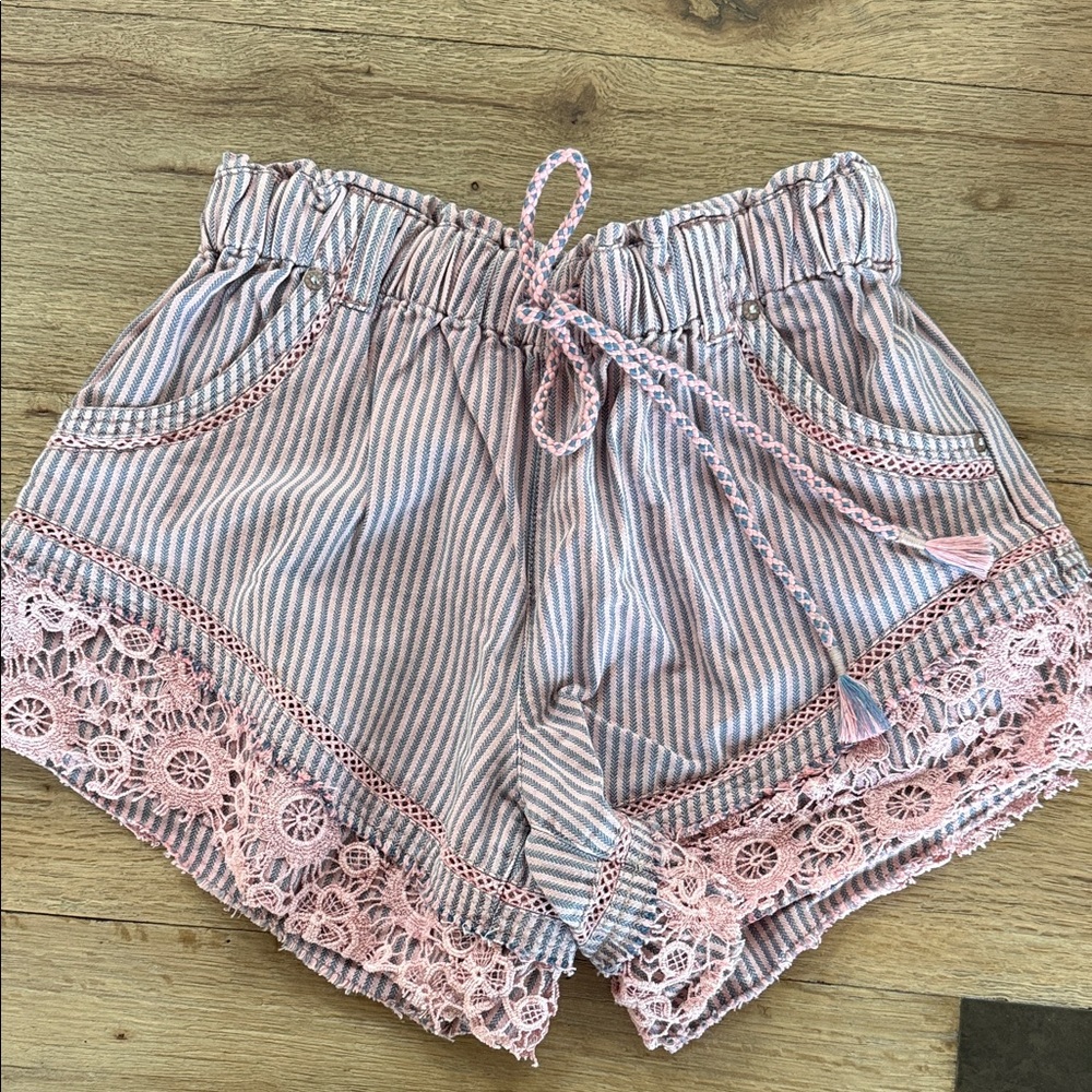 NWT FREE PEOPLE Striped Pink Lace Trim Women's Shorts
